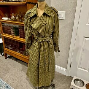 Vintage Vivare Full Length Yellow / Black Trench Coat Jacket Belted